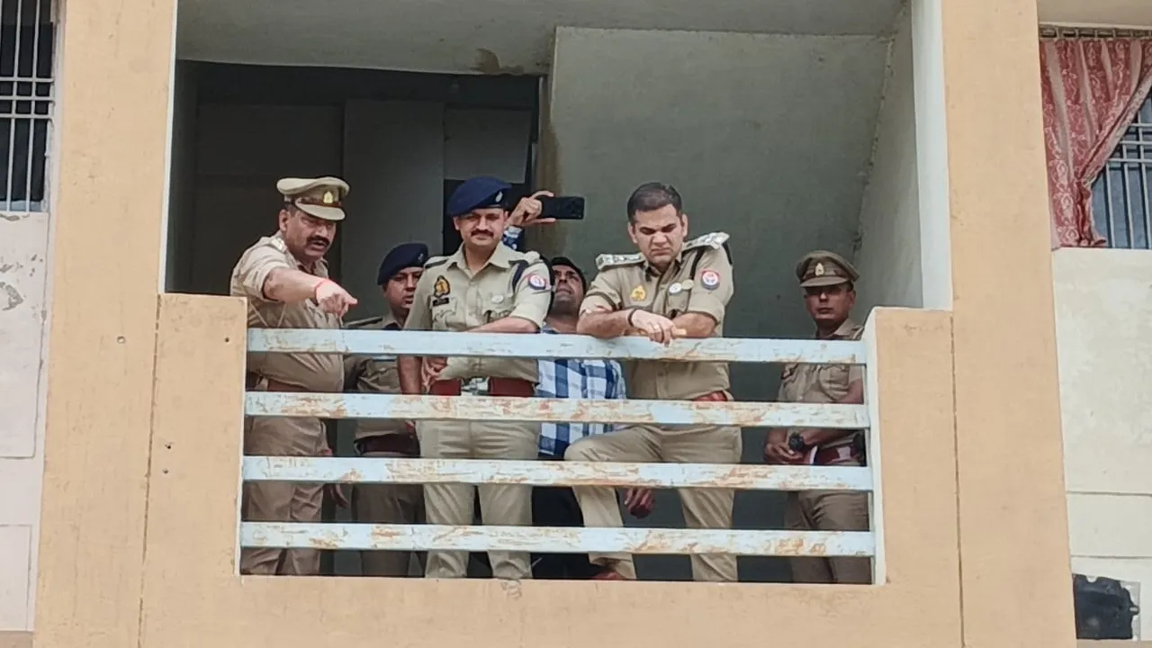 प्रयागराज के वसुधा बिहार में अधेड़ का शव मिलने से हड़कंप, जांच में जुटी पुलिस