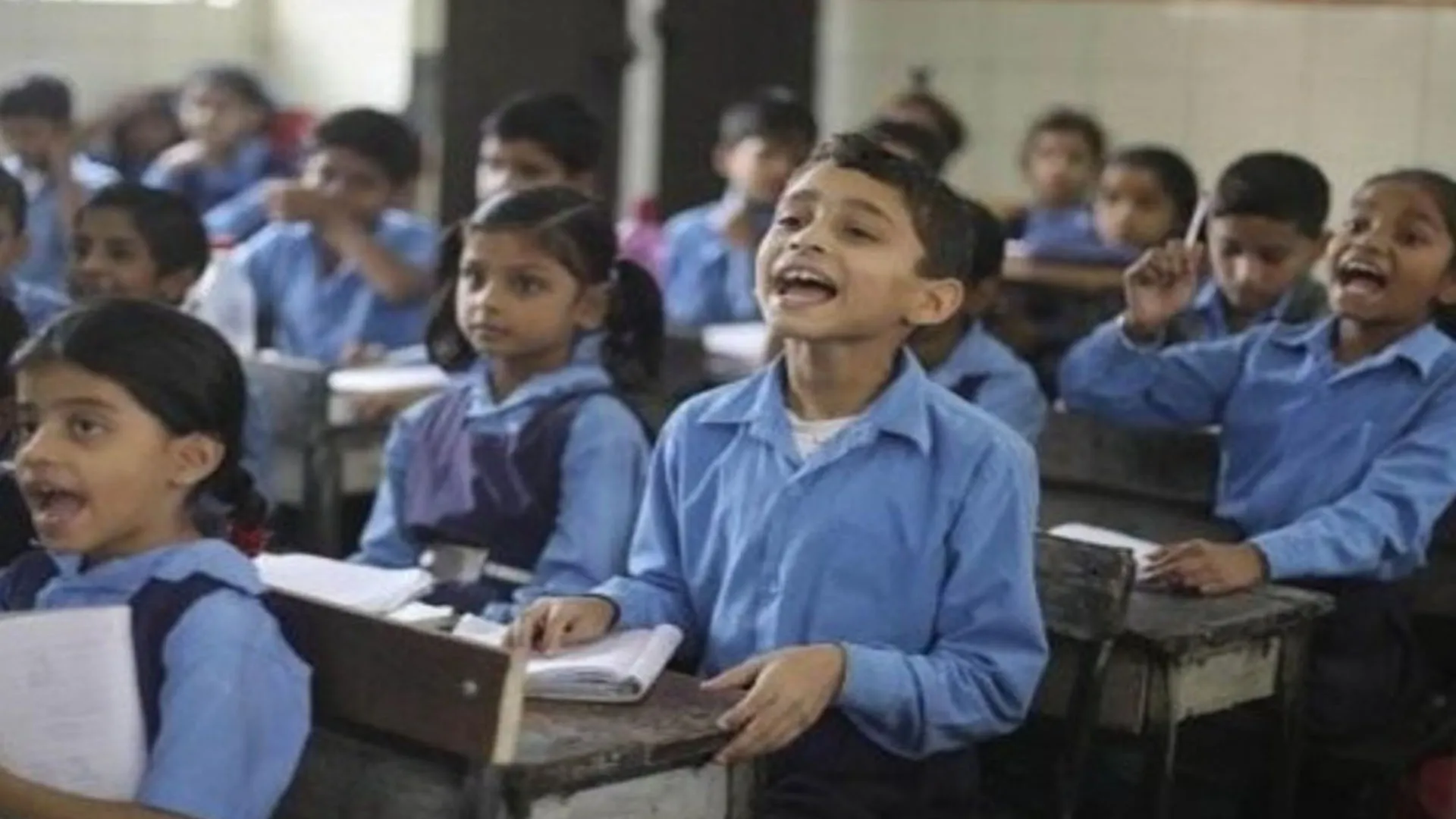 शाहजहांपुर: 2025-26 में सर्वशिक्षा शिक्षा अभियान से जोड़े गए 61,008 नौनिहाल
