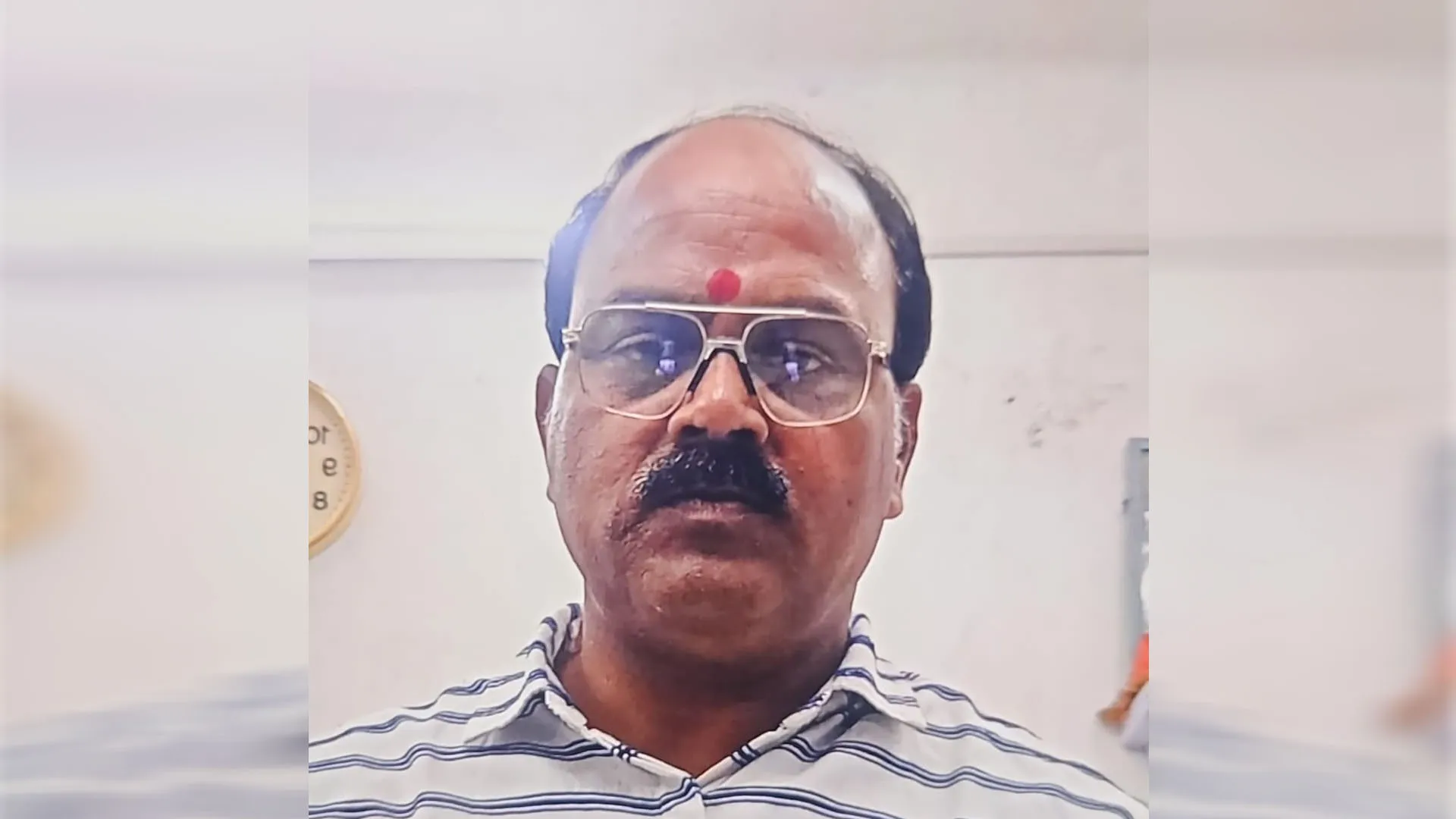 लखीमपुर खीरी: ताबड़ तोड़ सड़क हादसे...क्रेशर व्यपारी समेत चार लोगों की मौत