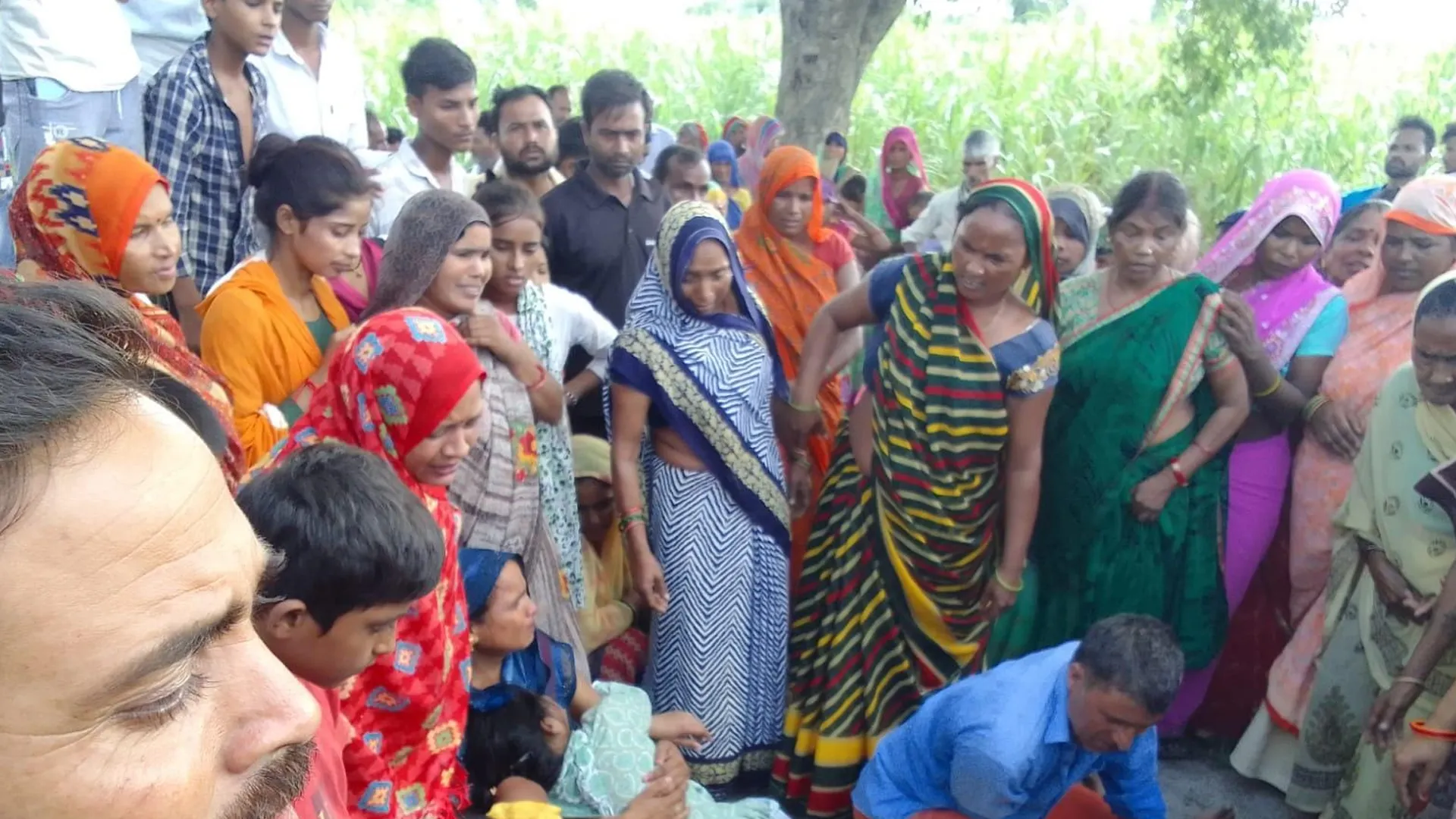 लखीमपुर खीरी : अधेड़ ने लगाई फांसी लगाकर की आत्महत्या