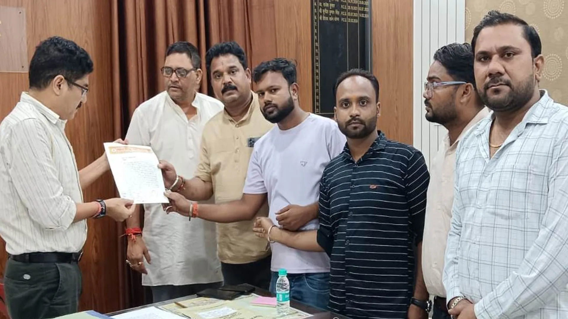 पीलीभीत: विश्व हिंदू रक्षा परिषद करेगी धरना, निषाद पार्टी ने दी जाम की चेतावनी..जानिए मामला