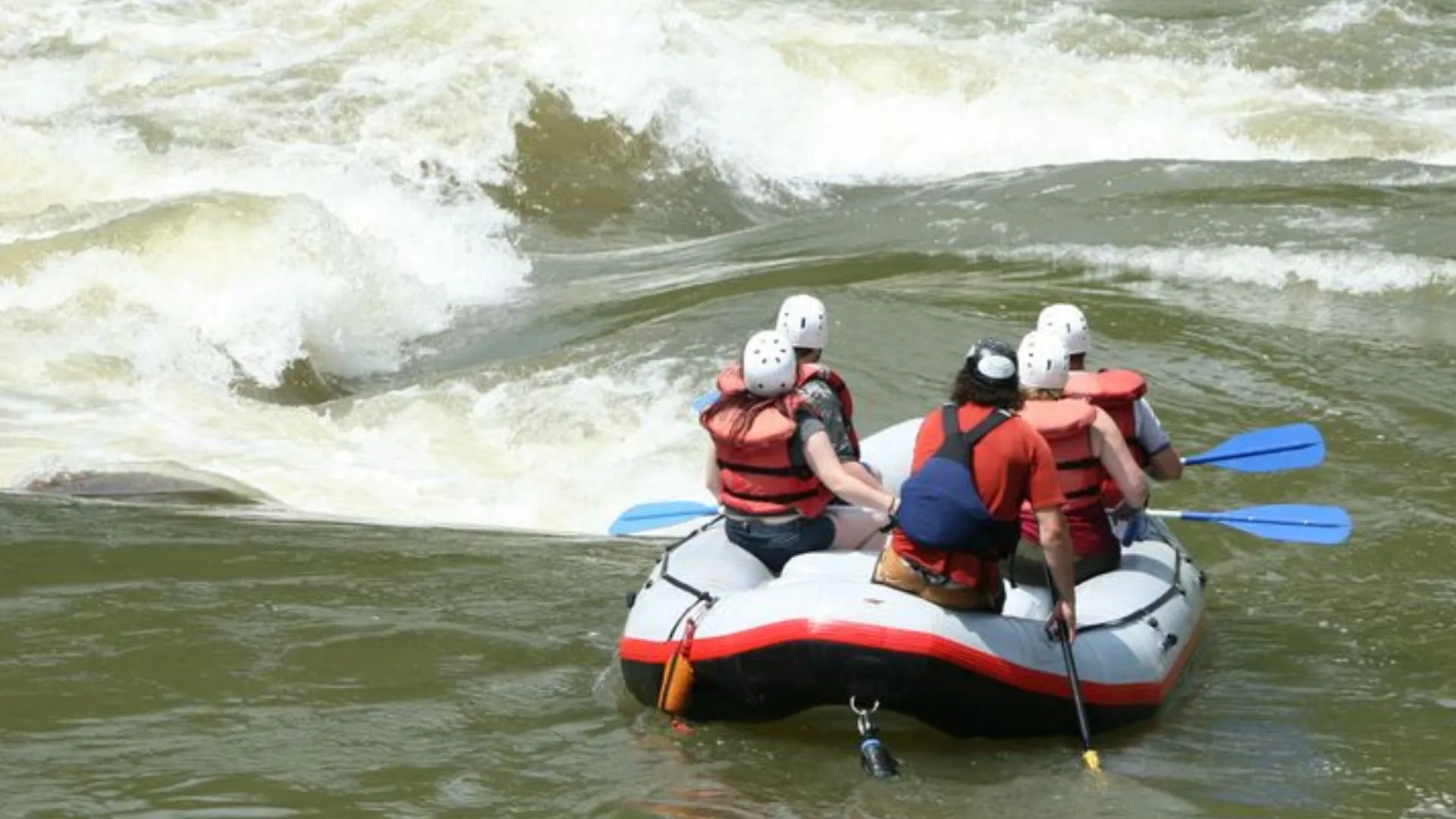 महीनों से बंद चिनाब नदी पर रिवर राफ्टिंग फिर से शुरू, पर्यटकों में ख़ुशी... टूरिज्म इंडस्ट्री पर होगा असर 