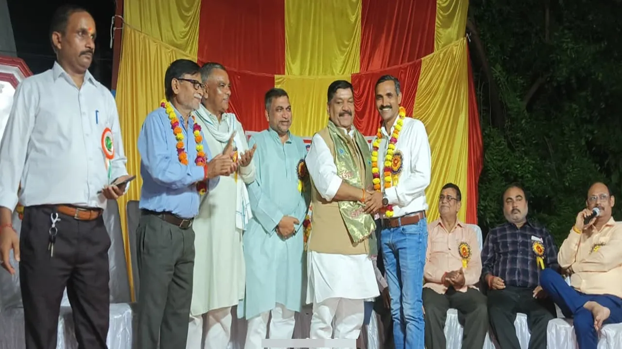  Barabanki: स्थापित कराएंगे सरदार पटेल की भव्य प्रतिमा, बोले गोप