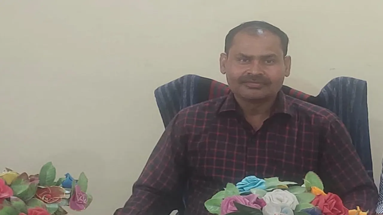 बाराबंकी: आपराधिक वाद छिपा प्रमोशन पाने वाले एसोसिएट प्रोफेसर की पुलिस को तलाश