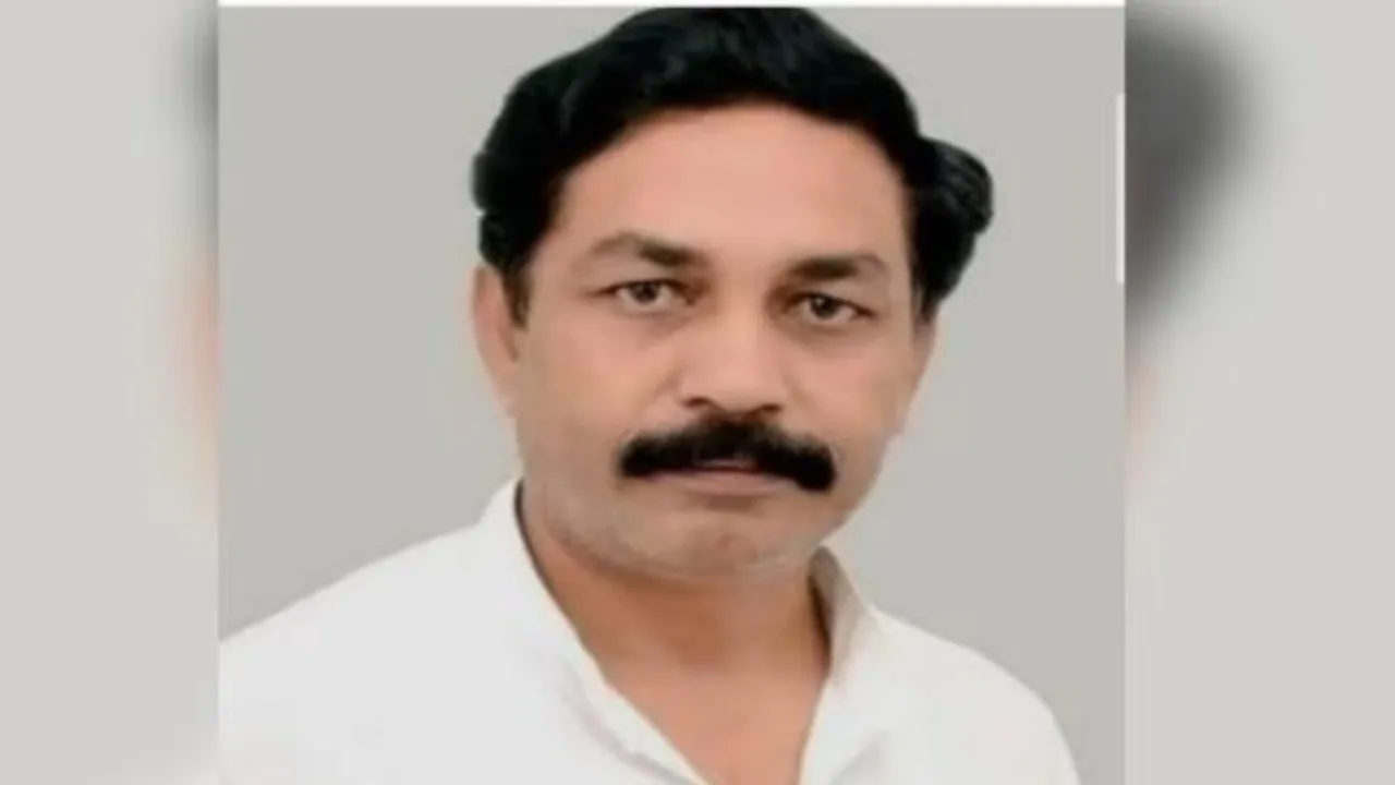 मुझे भरी महफिल से किया गया बाहर.. केशव मौर्य की बैठक से निकाले जाने पर छलका सपा विधायक आनंद का दर्द, लगाया बड़ा आरोप