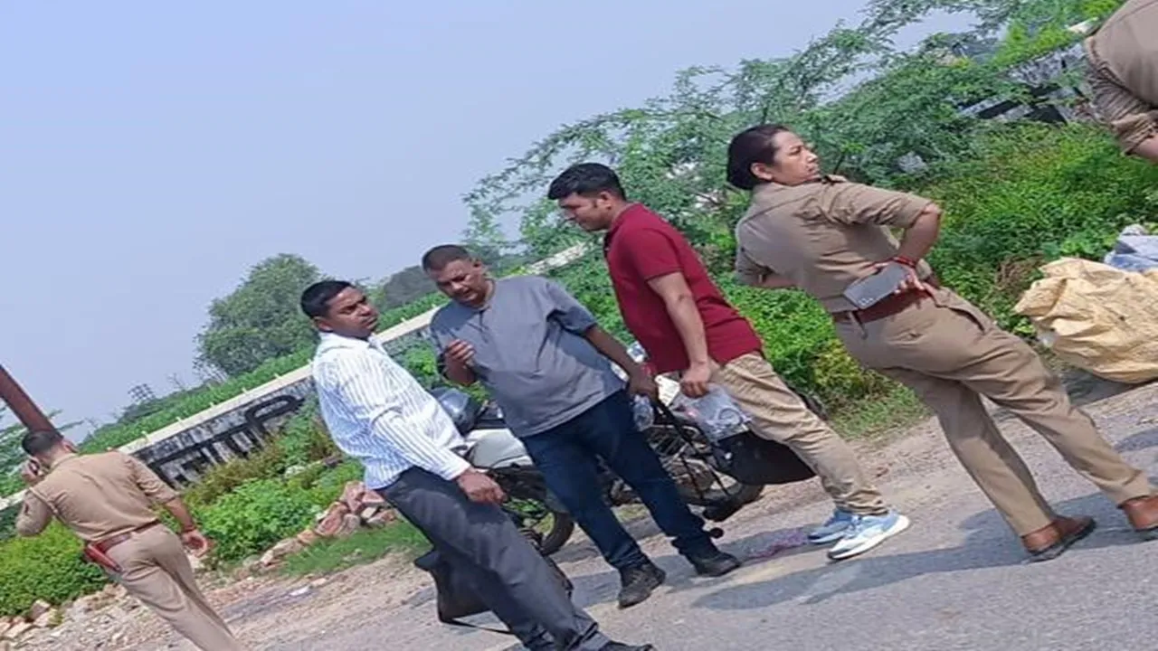 कानपुर में युवक की हत्या कर शव जलाया, बोरी में भरकर झाड़ियों में फेंका, पुलिस ने की जांच-पड़ताल