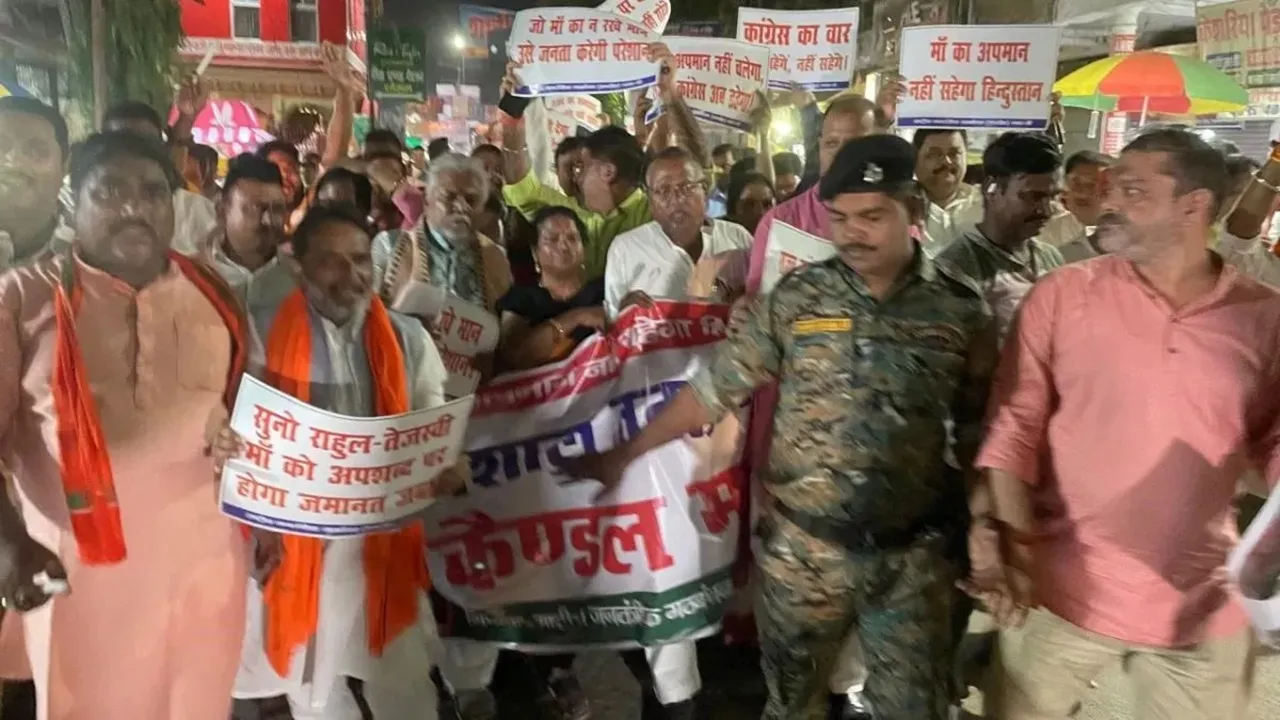 प्रधानमंत्री की मां को अपशब्द कहने के विरोध में NDA के बिहार बंद का मिला-जुला असर, जानिए क्या बोले रविशंकर प्रसाद  