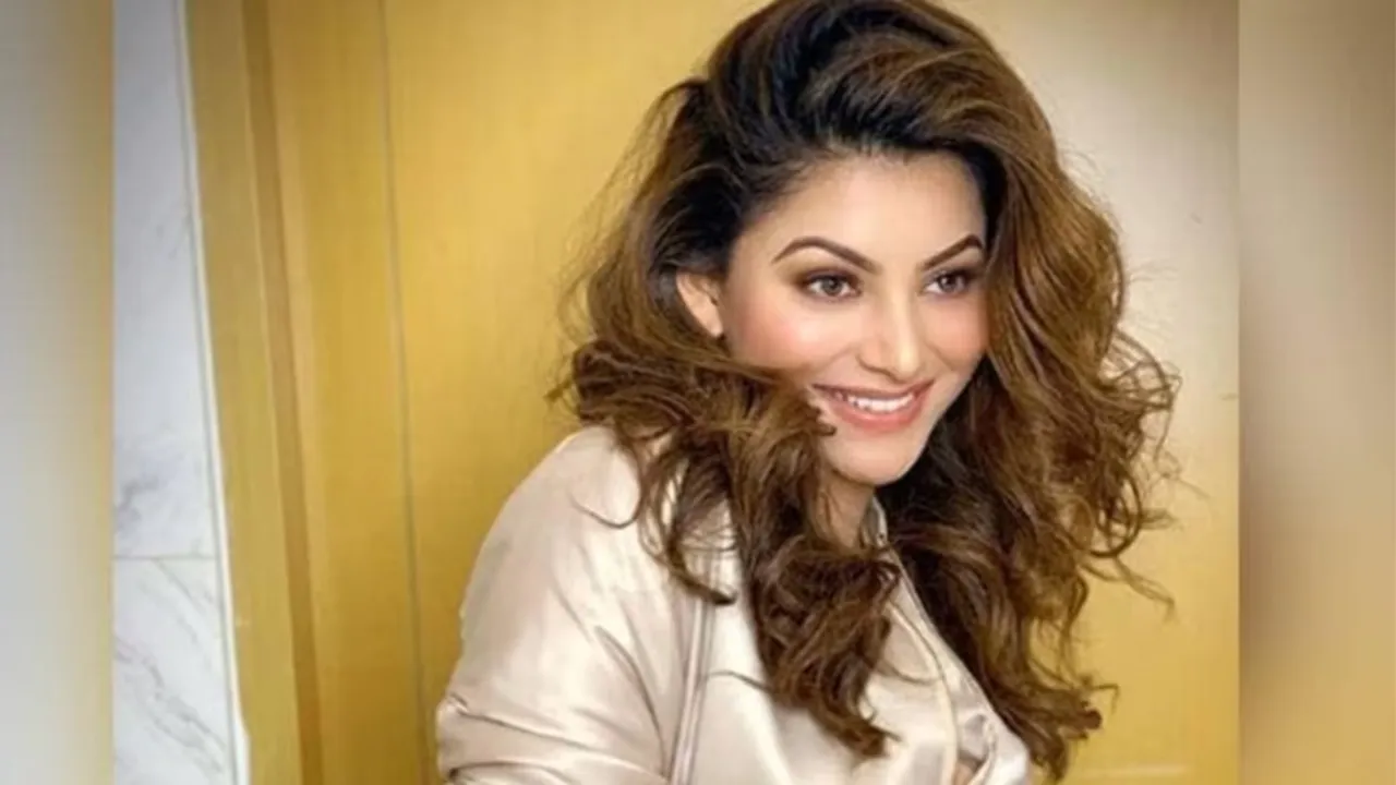 Urvashi Rautela : ED के सामने पेश हुईं अभिनेत्री उर्वशी रौतेला, सट्टेबाजी ऐप से जुड़ा है मामला