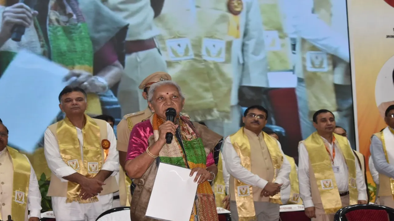 CCS University दीक्षांत समारोह में बोलीं राज्यपाल- स्वदेशी और आत्मनिर्भरता हर भारतीय का हो मूल मंत्र 
