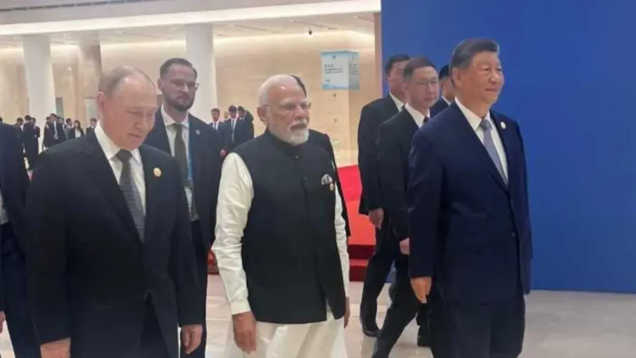 SCO सम्मेलन में पीएम मोदी की दहाड़... आतंकवाद को नहीं करेंगे बर्दाश्त, जानें हर अपडेट