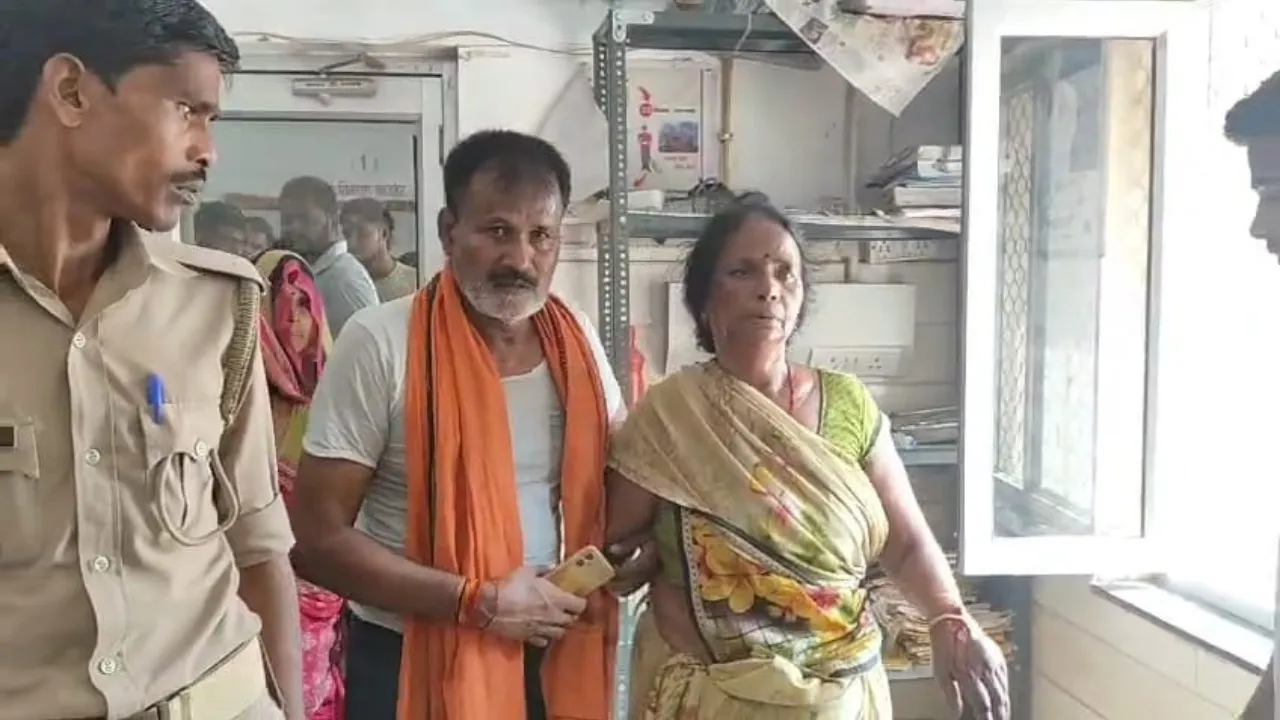 Amethi News: मूर्ति स्थापना स्थल पर बवाल, दोनों पक्षों में लाठी-डंडे और पथराव, आधा दर्जन से अधिक लोग घायल