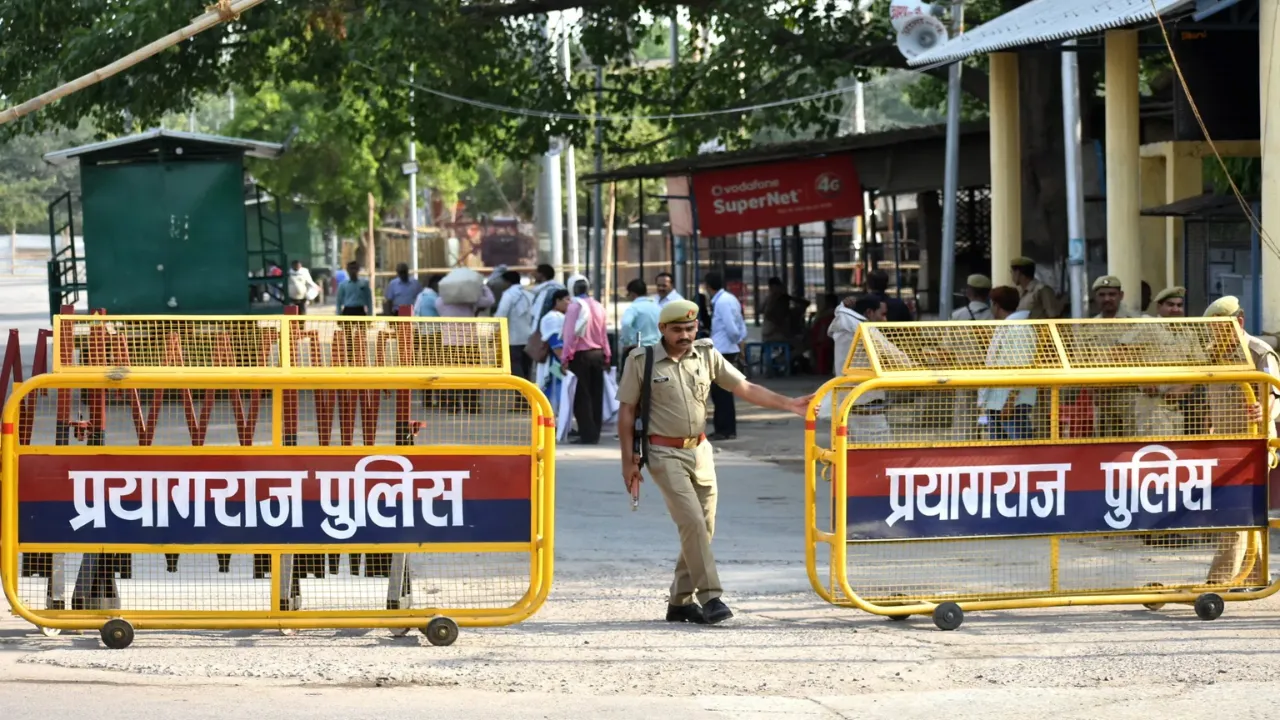 प्रयागराज में सात नवम्बर तक धारा 163 लागू... अगर लगाया आपत्तिजनक पोस्ट तो खैर नहीं