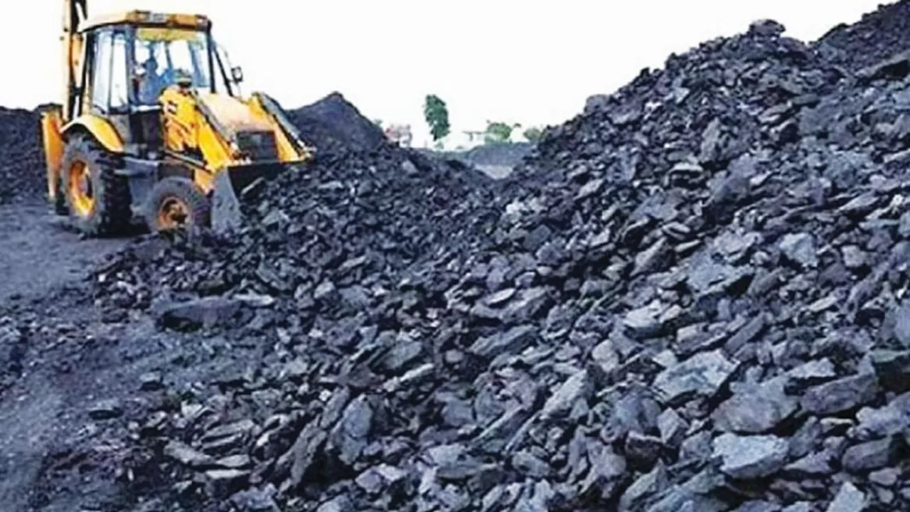 Coal News: जुलाई में कोयले का आयात घटा, कमजोर मांग रही वजह