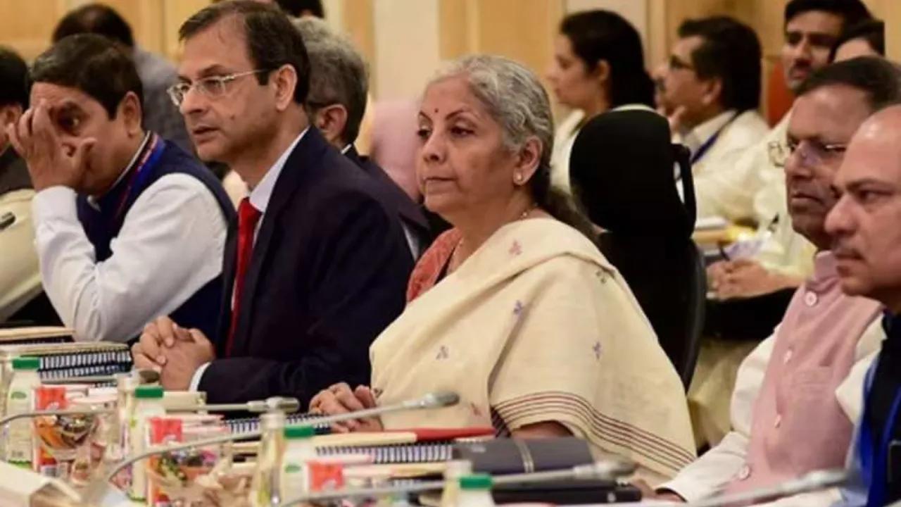  GST council meeting: जीएसटी काउंसिल की मीटिंग शुरू... जानें क्या होगा सस्ता, क्या होगा महंगा, कहां राहत और कहां बढ़ेंगी मुश्किले