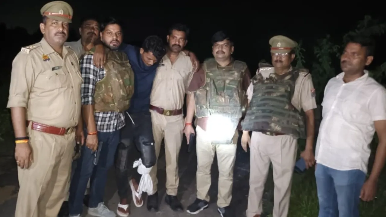 अमेठी: पुलिस मुठभेड़ में कुख्यात गोतस्कर गिरफ्तार, पैर में लगी गोली
