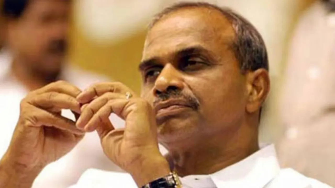 तीन सितंबर: हेलीकॉप्टर हादसे में मारे गए आंध्र प्रदेश के तत्कालीन मुख्यमंत्री वाईएसआर रेड्डी का मिला था शव 