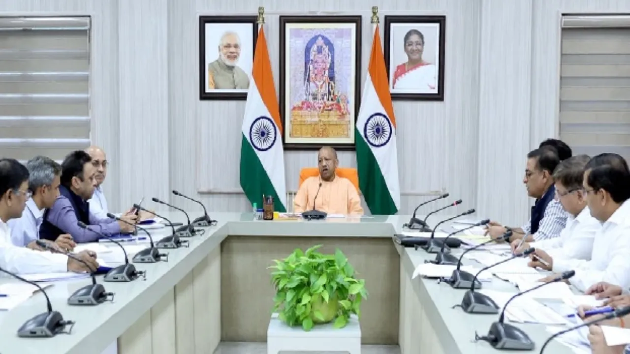 GST दरें कम होने के दूरगामी परिणाम होंगे सुखद, बोले वित्त मंत्री-  जनता की संतुष्टि से बड़ा जीएसटी नहीं, सरकार पैसे कमाने के लिए नहीं बैठी 