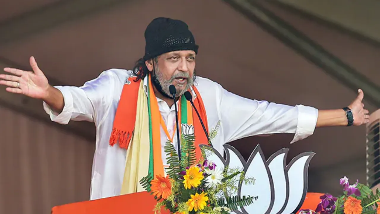 मिथुन चक्रवर्ती ने दायर किया TMC के कुणाल घोष पर 100 करोड़ के मानहानि का मुकदमा, Kunal ने किया पलटवार