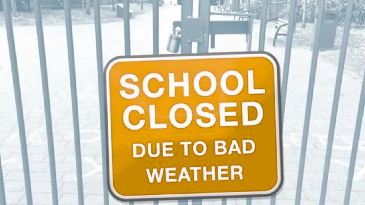 School Closed Today: आज छुट्टी हैं? देख लें आपका स्कूल तो नहीं है बंद, पूरी लिस्ट यहां हैं