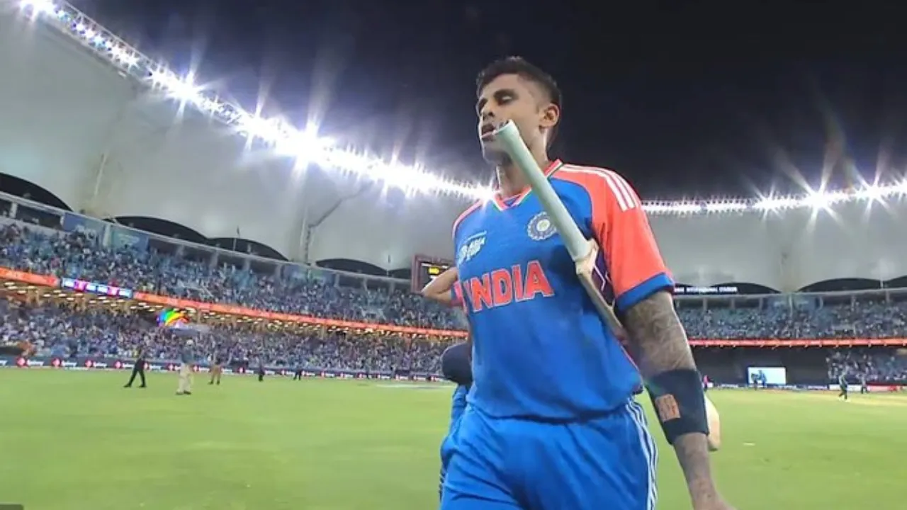 IND vs PAK: जीत के साथ भारतीय टीम ने पाकिस्तान को सिखाया सबक...तोड़ी सालों पुरानी नीति, सूर्यकुमार ने किया खुलासा?