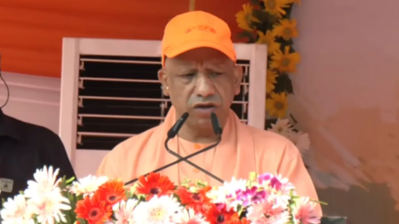 लखनऊ में 'नमो युवा रन' मैराथन...  सीएम योगी ने फिटनेस और राष्ट्र निर्माण का दिया संदेश