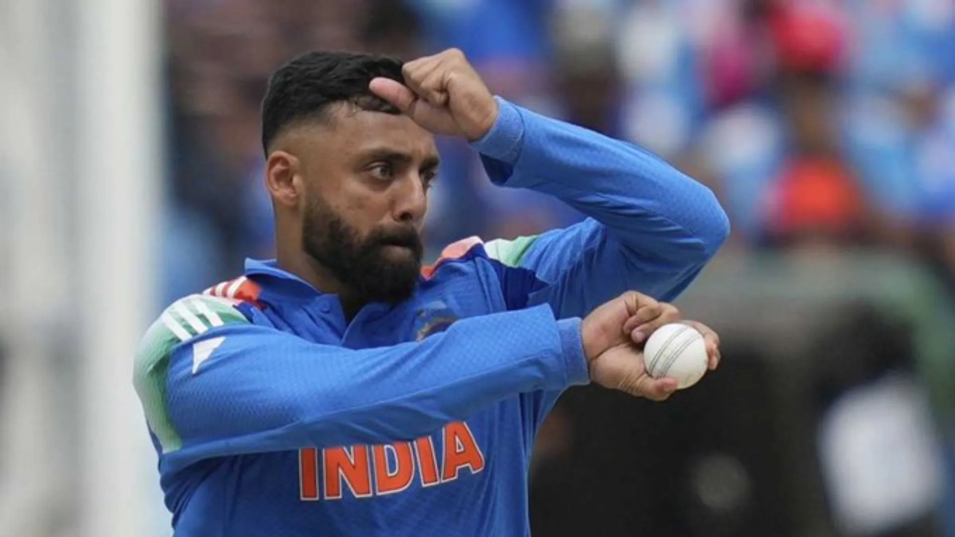 ICC T20 Rankings: वरुण चक्रवर्ती ने रचा इतिहास, ICC T20 गेंदबाजों की रैंकिंग में इन खिलाडियों को पछाड़ा, बने नंबर वन 
