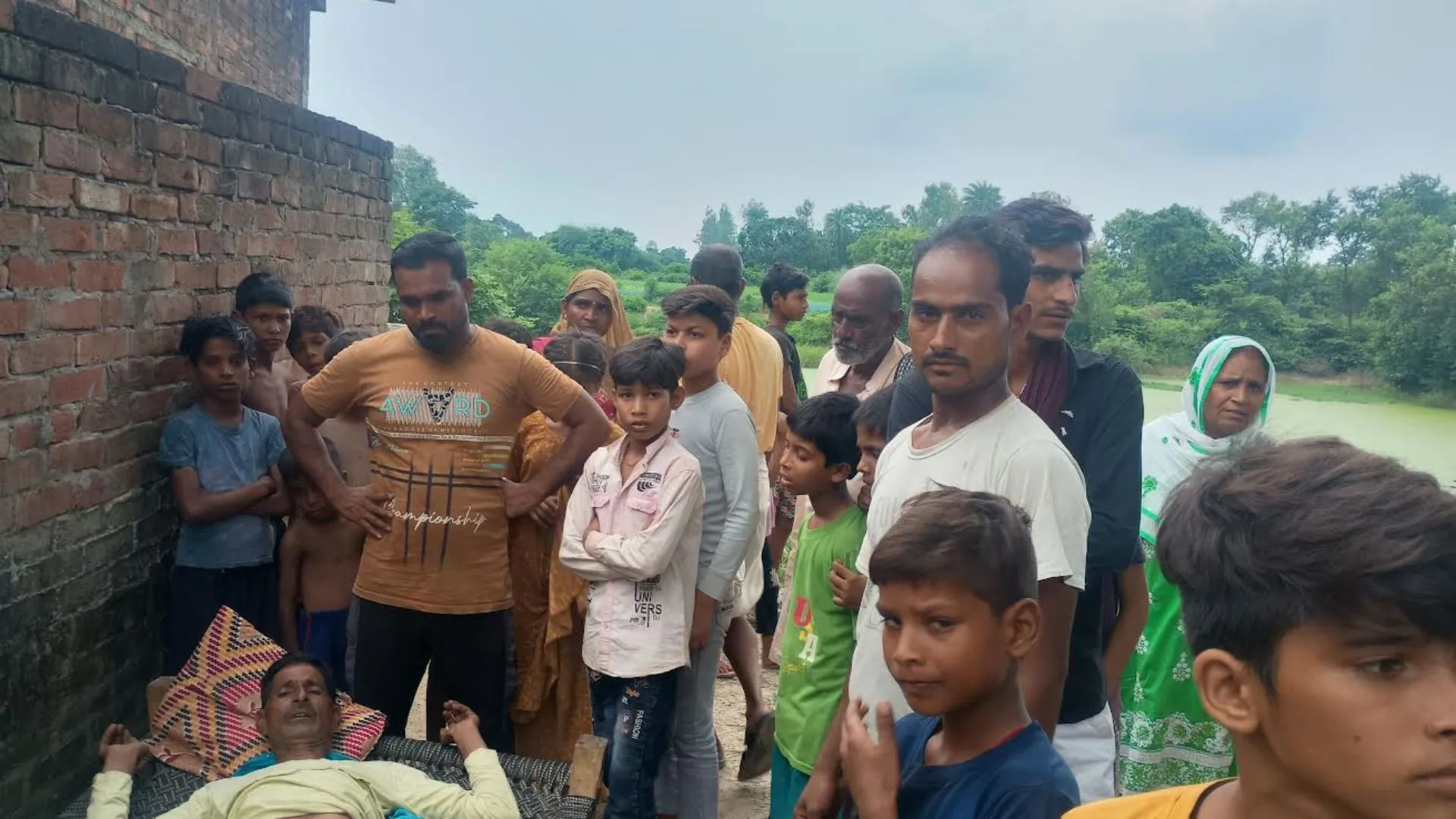 सीतापुर में आकाशीय बिजलीं चपेट में आये दो लोग, एक गंभीर, दूसरे का इलाज जारी 