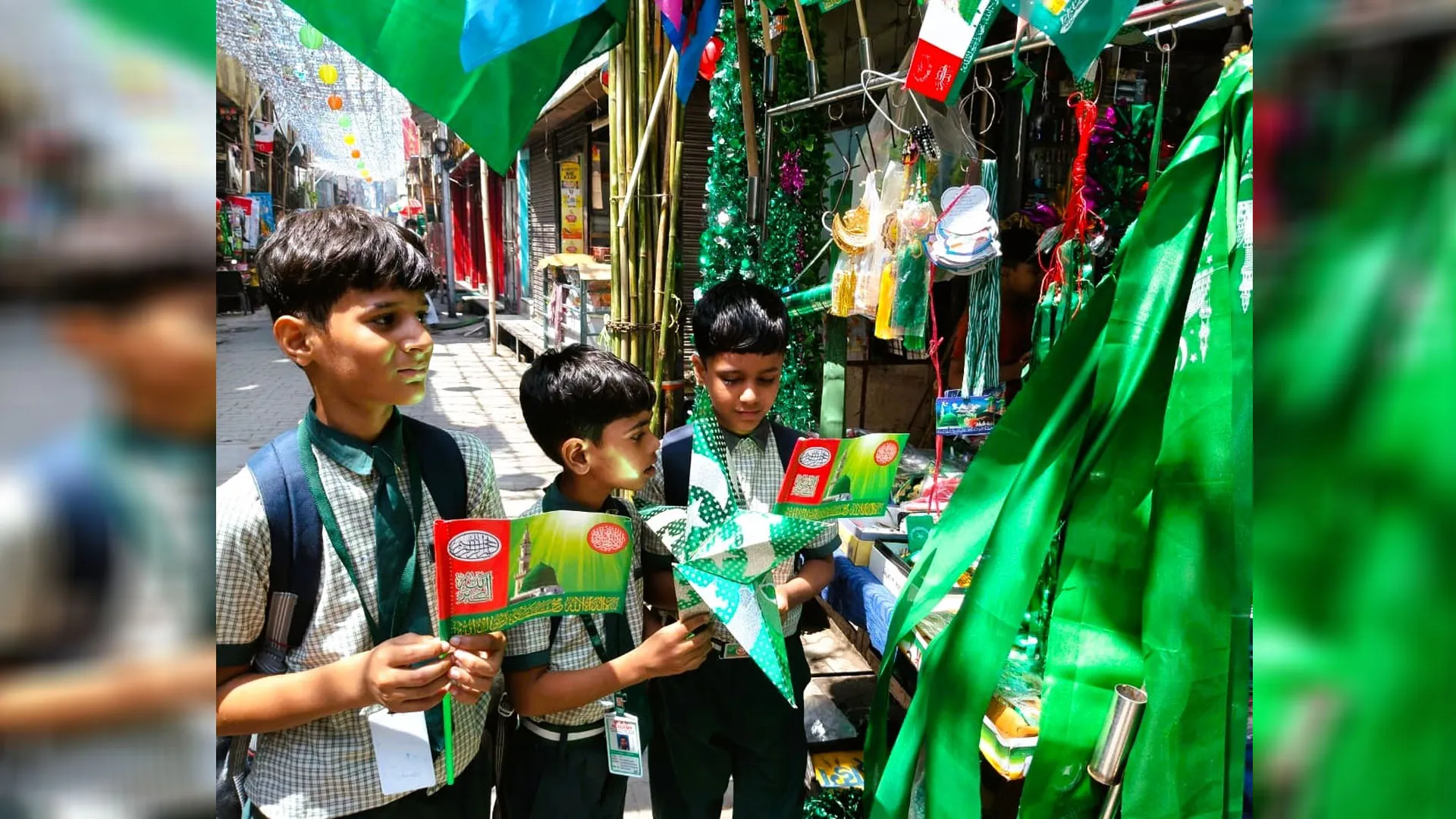 Moradabad : ईद मिलादुन्नबी को लेकर उत्साह, कल निकलेगा जुलूस-ए-मोहम्मदी