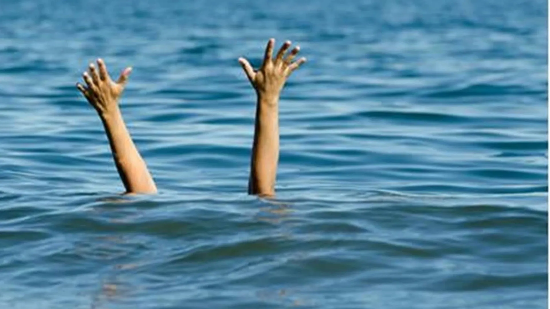 लखीमपुर खीरी : बाढ़ के पानी में डूबकर बालक की मौत, परिजनों में कोहराम 