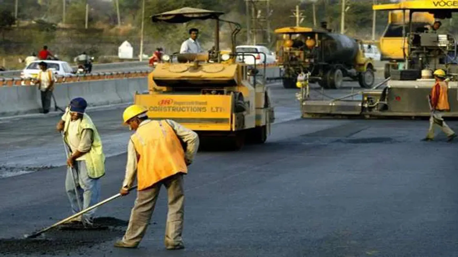 Moradabad: 37 निर्माण कार्यों के लिए लोक निर्माण विभाग ने भेजा 97 करोड़ 84 लाख रुपये का प्रस्ताव