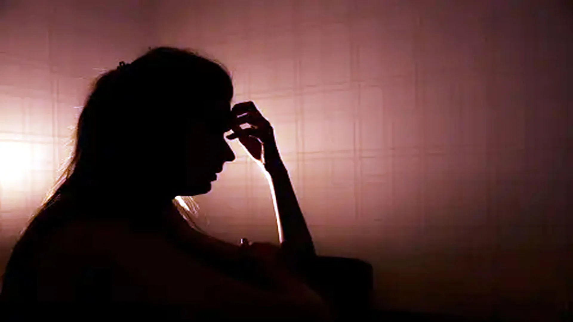 प्रतापगढ़ : प्रेमी के प्यार को नहीं भूल रही विवाहिता, ससुरालीजनों ने लगाई न्याय की गुहार