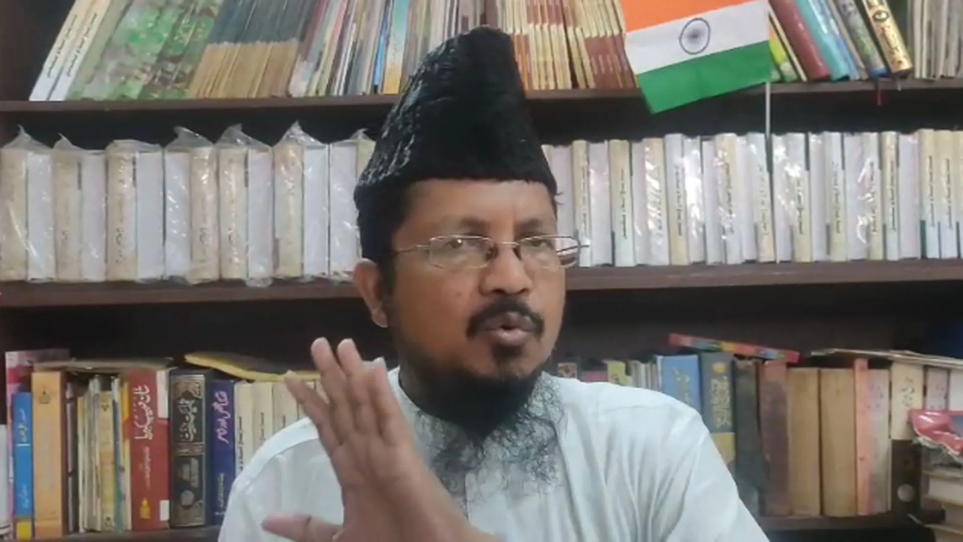 अशोक स्तंभ पर विवाद: मौलाना शहाबुद्दीन बोले...मस्जिद में मूर्ति या तस्वीर लगाना इस्लाम के खिलाफ