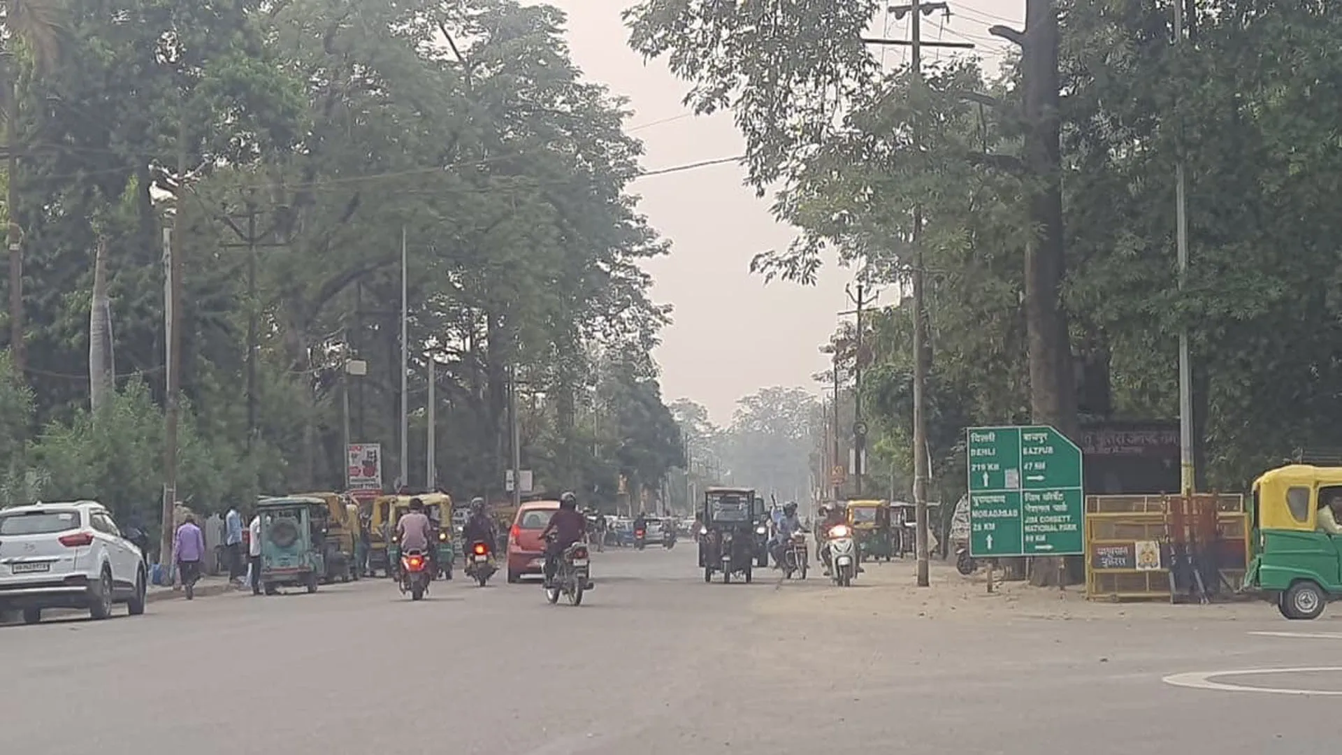 UP: दिवाली के बाद सुबह 200 पार...शाम तक AQI 150 तक पहुंचा