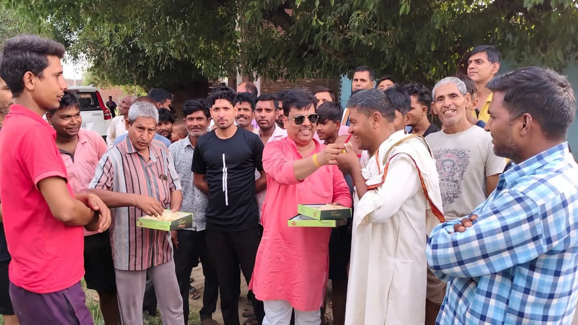 बदायूं : नगर के फीडर से जोड़ा गया रुदैना, अब तक ग्रामीण से आ रही थी बिजली