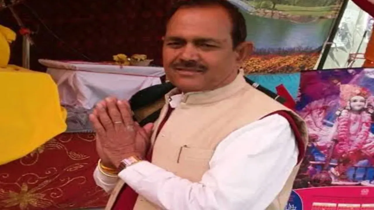एटा : सपा के पूर्व विधायक रामेश्वर सिंह यादव जेल से रिहा, समर्थकों ने किया स्वागत