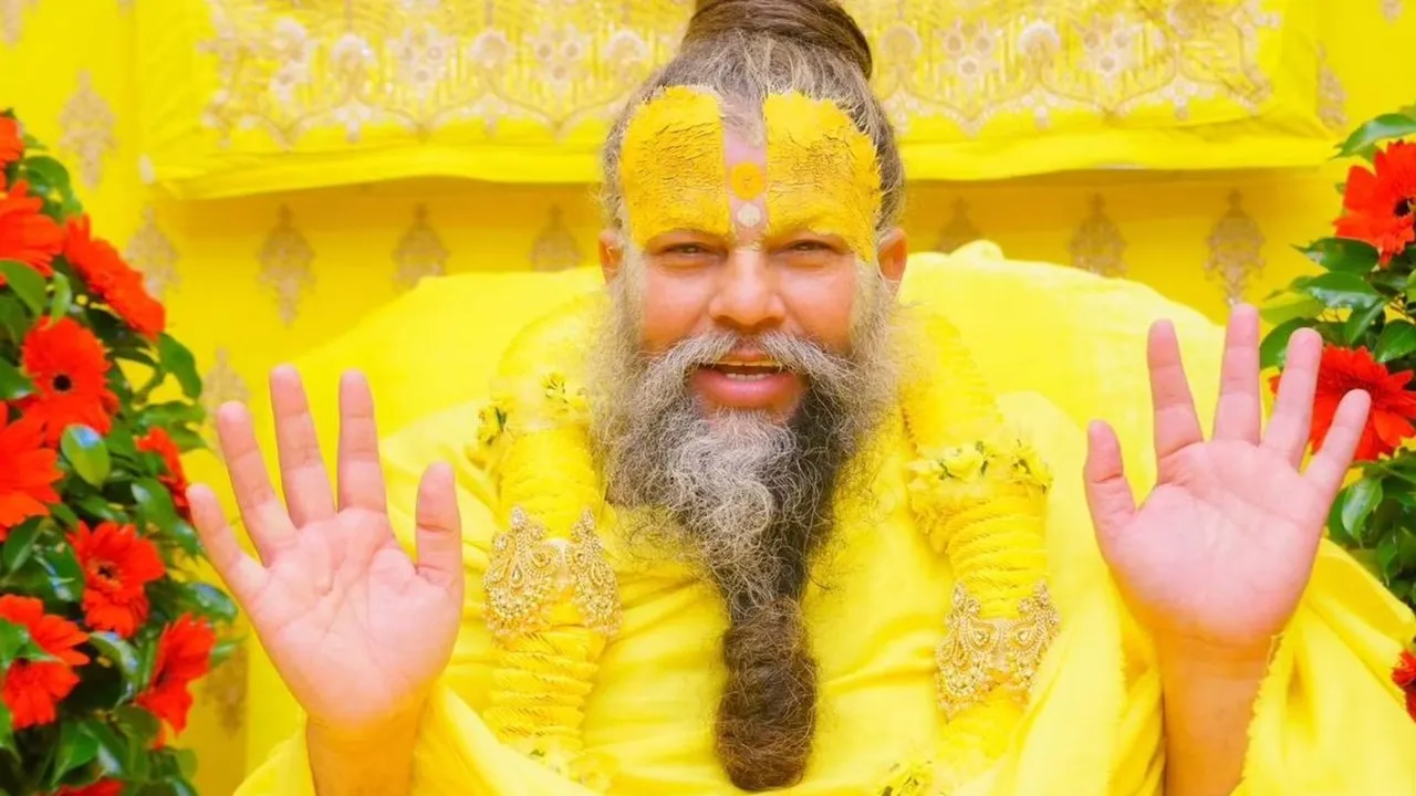 प्रेमानंद महाराज पूरी तरह से स्वस्थ, अफवाह फैलाने वालों के खिलाफ कार्रवाई होगी, मथुरा पुलिस ने दी चेतावनी 