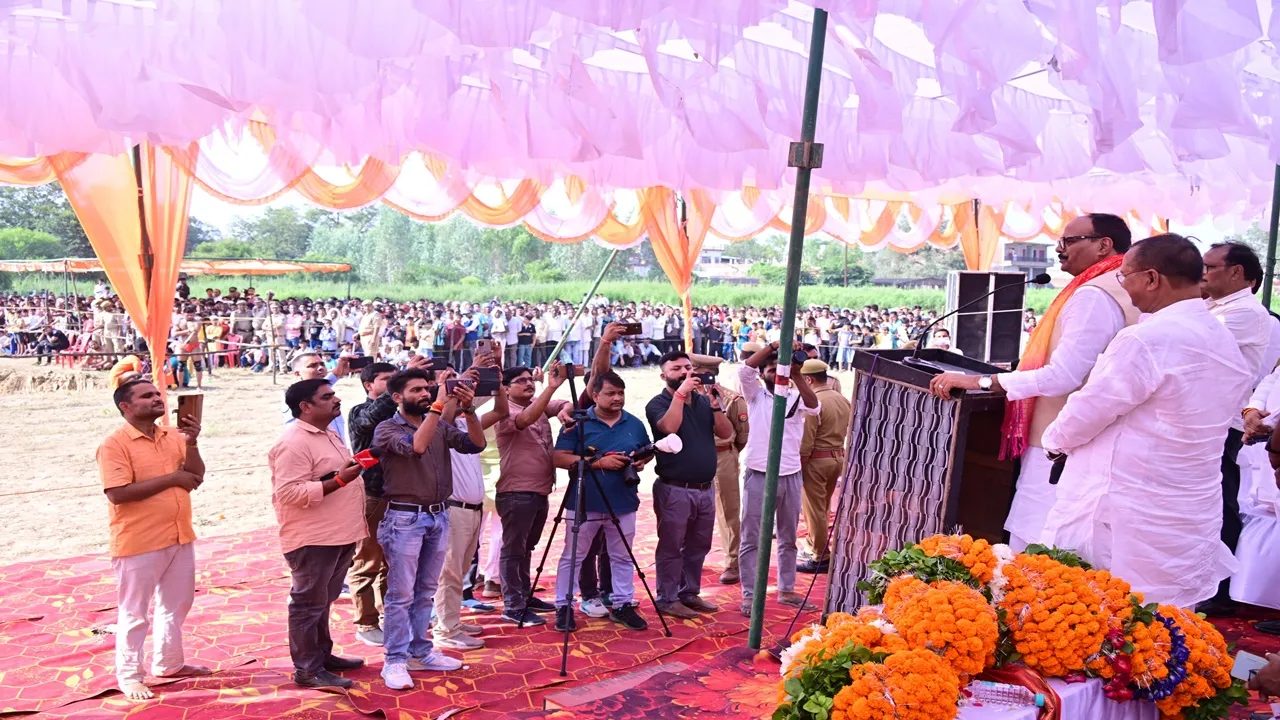  ब्रजेश पाठक का अखिलेश पर पलटावर :  सपा सरकार में हुआ था न्यायपालिका और प्रेस पर सबसे अधिक हमला 