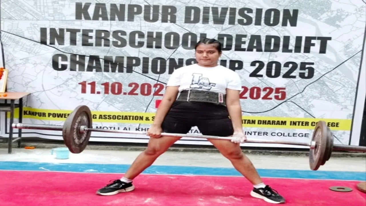 कानपुर : इंटर स्कूल डेडलिफ्ट में अभिषेक स्ट्रांग ब्वॉय व जिया स्ट्रांग गर्ल का खिताब किया अपने नाम