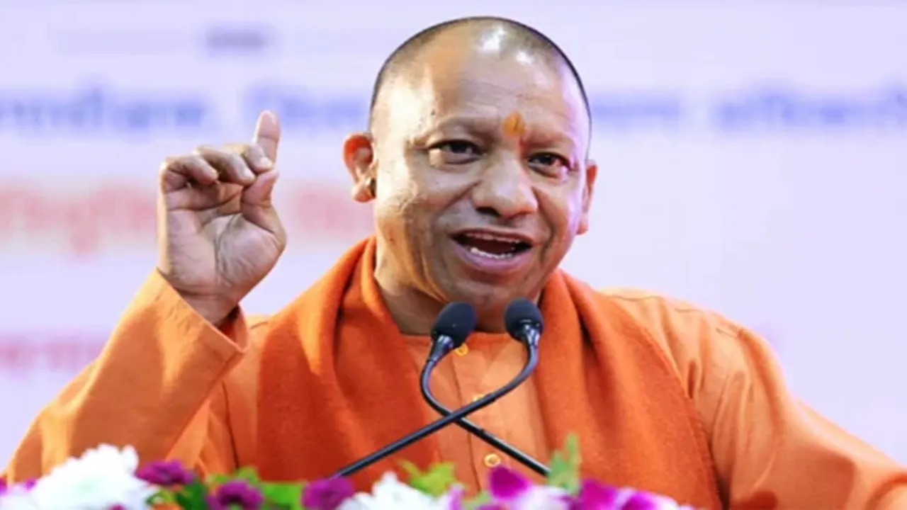 दिवाली पर उन लोगों की मदद करें जो दीये और मिठाई नहीं खरीद सकते: सीएम योगी आदित्यनाथ 