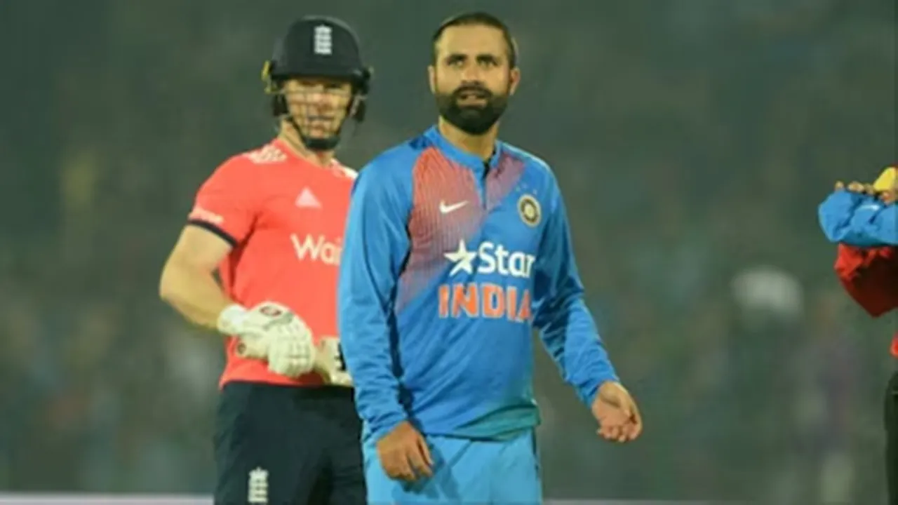 कश्मीर के पहले अंतरराष्ट्रीय क्रिकेटर ने लिया संन्यास,  रैना की कप्तानी में किया था डेब्यू, देखें खिलाड़ी के सफर का उतार-चढ़ाव