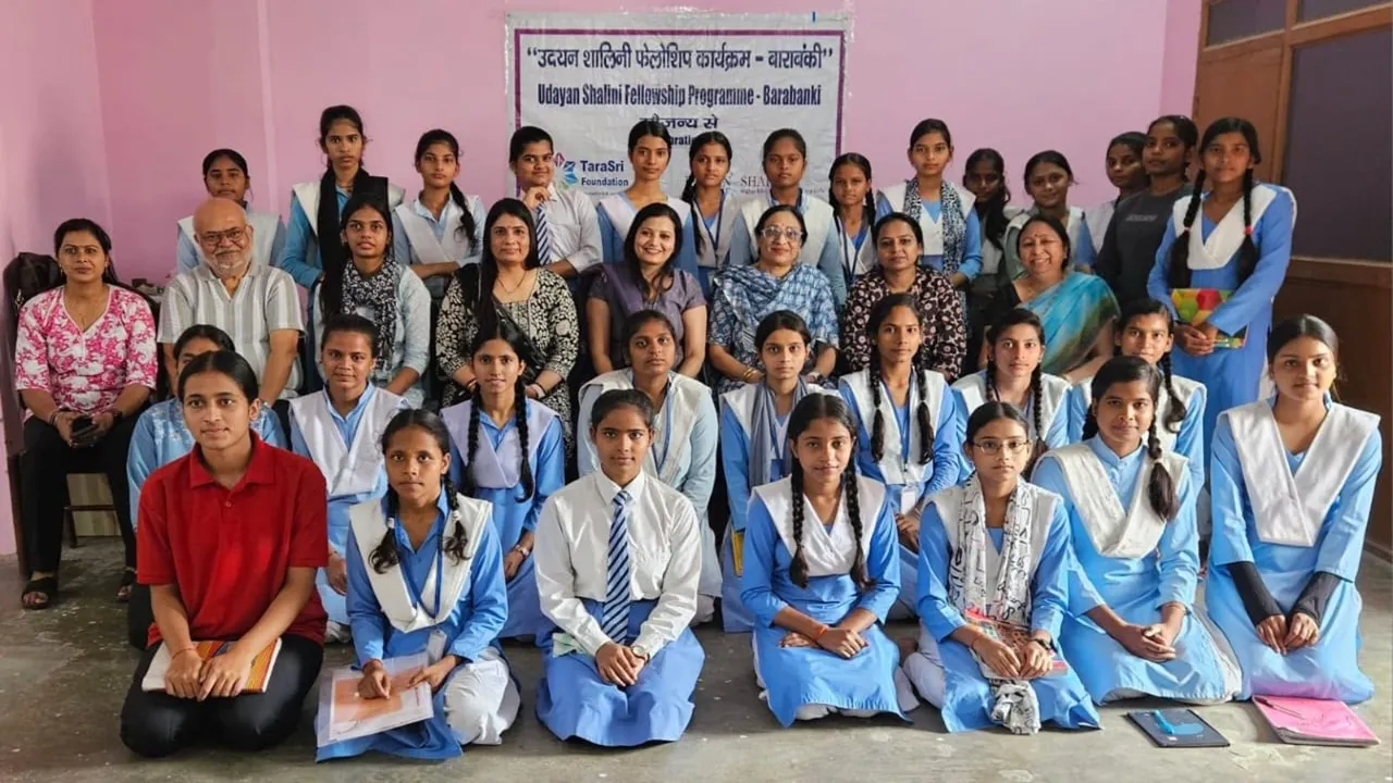 बाराबंकी : छात्राओं ने सीखा जीवन मूल्यों का महत्व, ताराश्री फाउंडेशन ने आयोजित की कार्यशाला