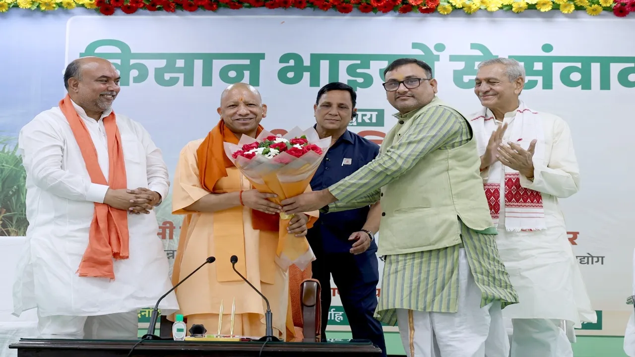 बाराबंकी : सरकार का फैसला गन्ना उत्पादक किसानों के लिए वरदान, किसानों नें जताया मुख्यमंत्री का आभार
