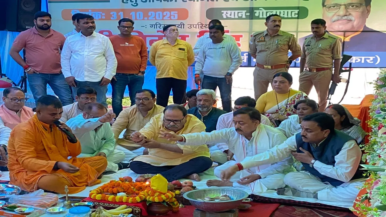 सुलतानपुर : शहर की कनेक्टिविटी को मिलेगा नया आयाम, गोमती नदी पर बनेगा दो लेन पुल, विधायक विनोद सिंह ने किया भूमि पूजन