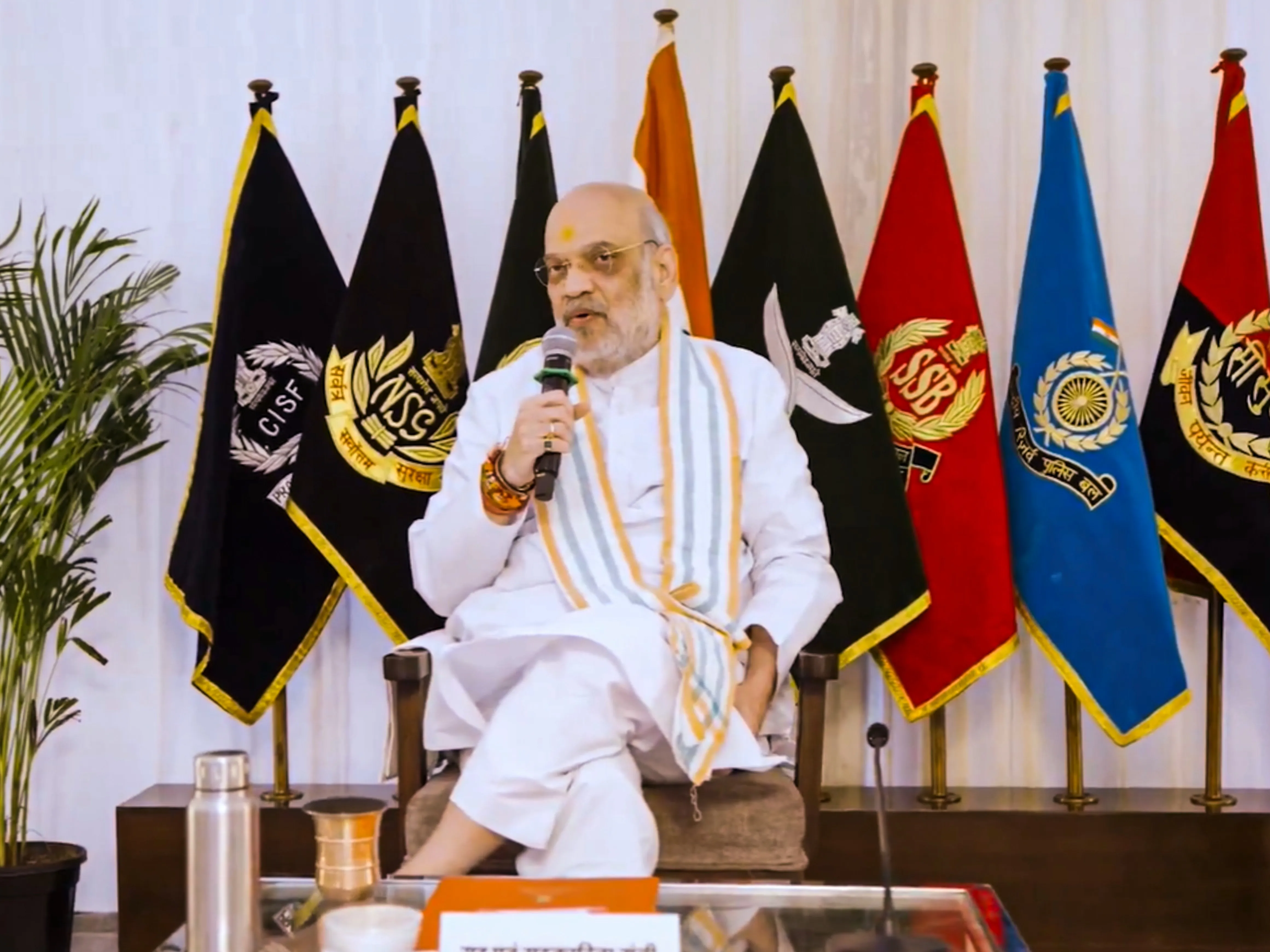 ऑपरेशन महादेव में शामिल अधिकारियों समेत 1,466 पुलिस कर्मियों को 'केंद्रीय गृह मंत्री दक्षता पदक' 