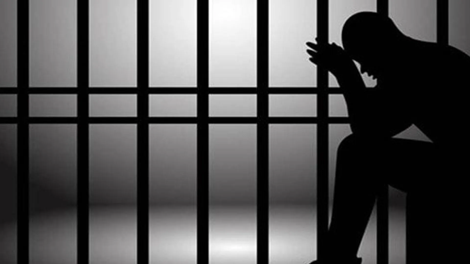 Moradabad : वकील साहब बंदी के लिए जेल में लेकर पहुंचे थे चरस, मगर खुल गई पोल