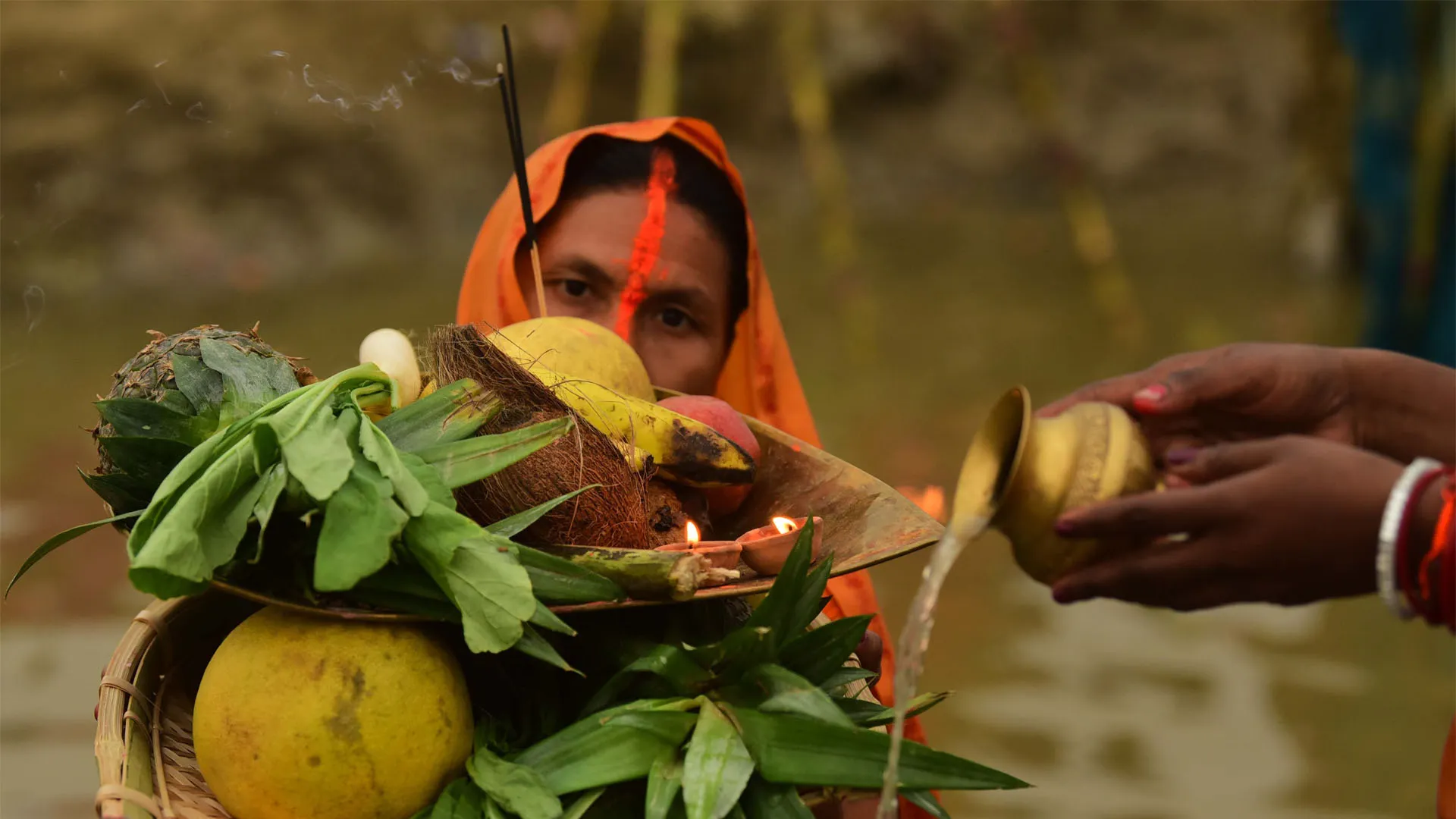 Bareilly : उगते सूर्य को अर्घ्य देकर महापर्व छठ का समापन, घर परिवार के लिए सुख समृद्धि की कामना
