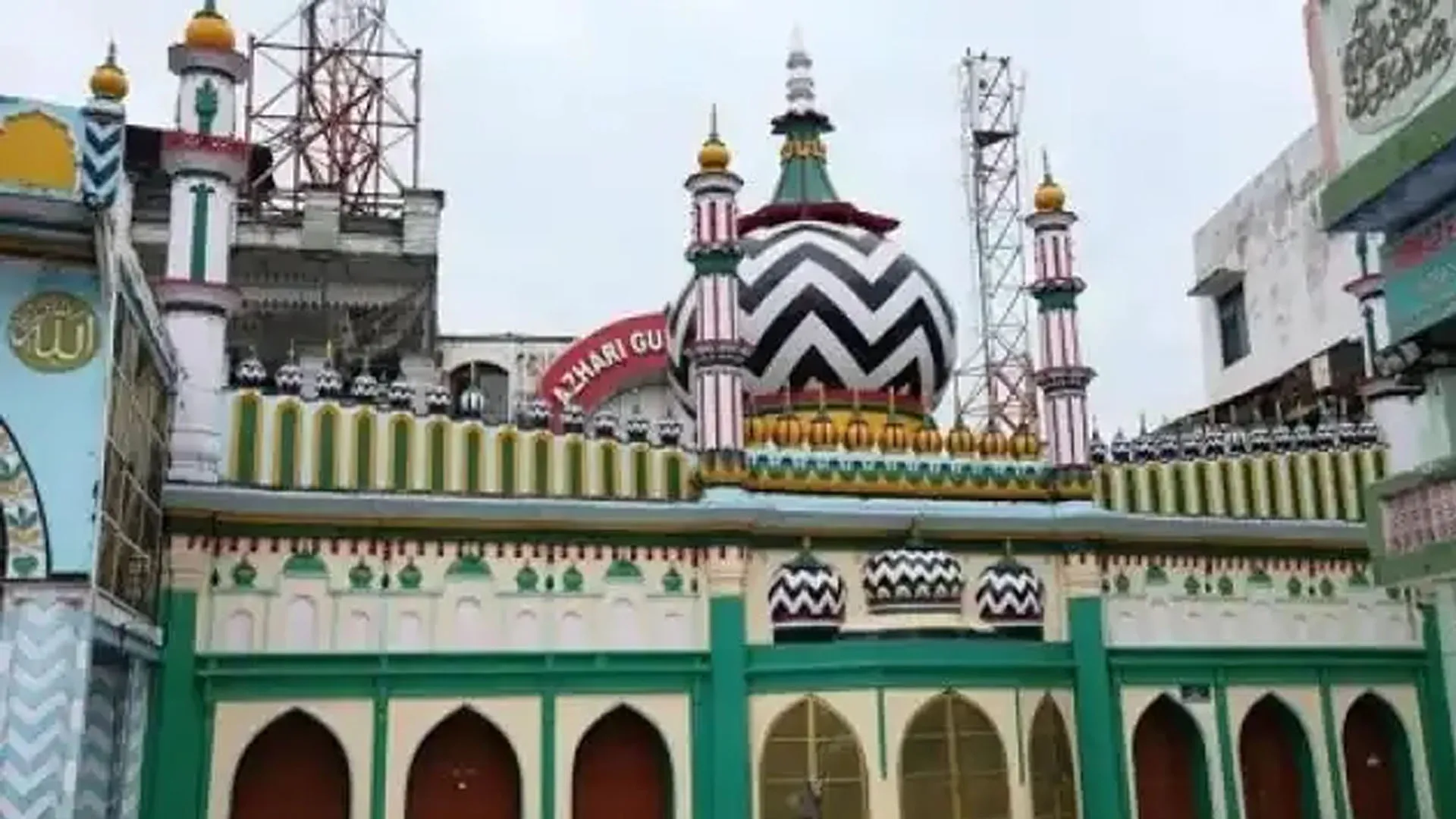Bareilly: दरगाह आला हजरत से जुड़े संगठनों के नाम पर शहर में अवैध वसूली का खेल