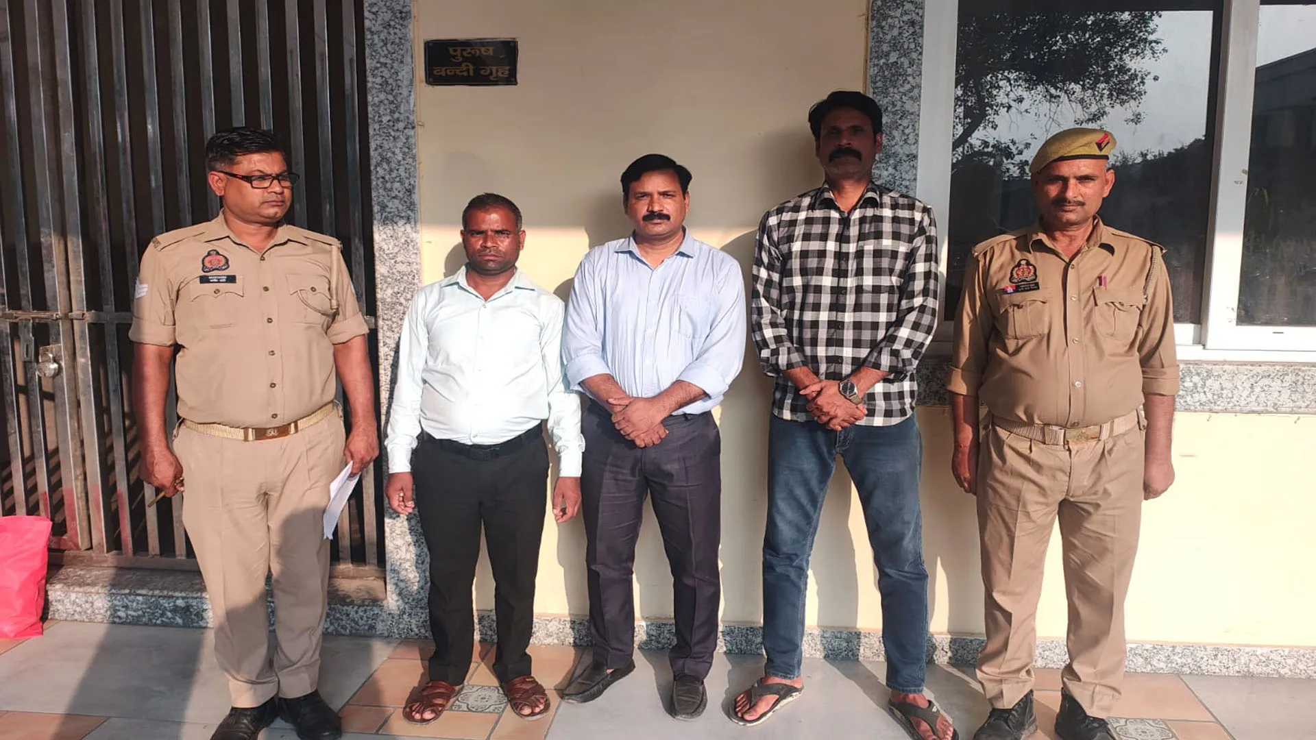 Bareilly : सुपर सिटी में अवैध धर्मांतरण का पर्दाफाश...पादरी समेत तीन लोगों को भेजा गया जेल