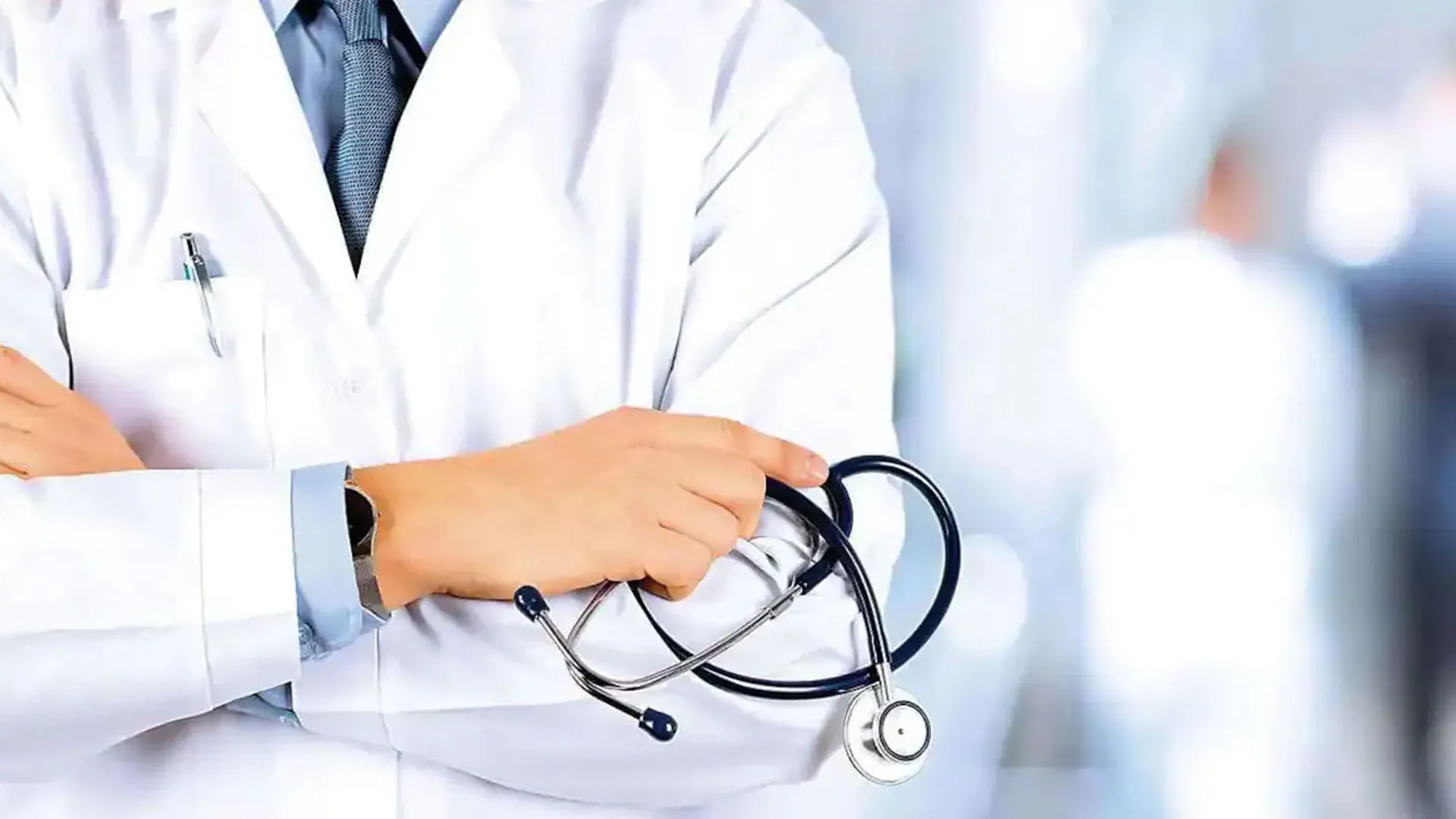 रामपुर : बिना पंजीकरण अस्पताल संचालन पर तीन डॉक्टरों पर रिपोर्ट दर्ज