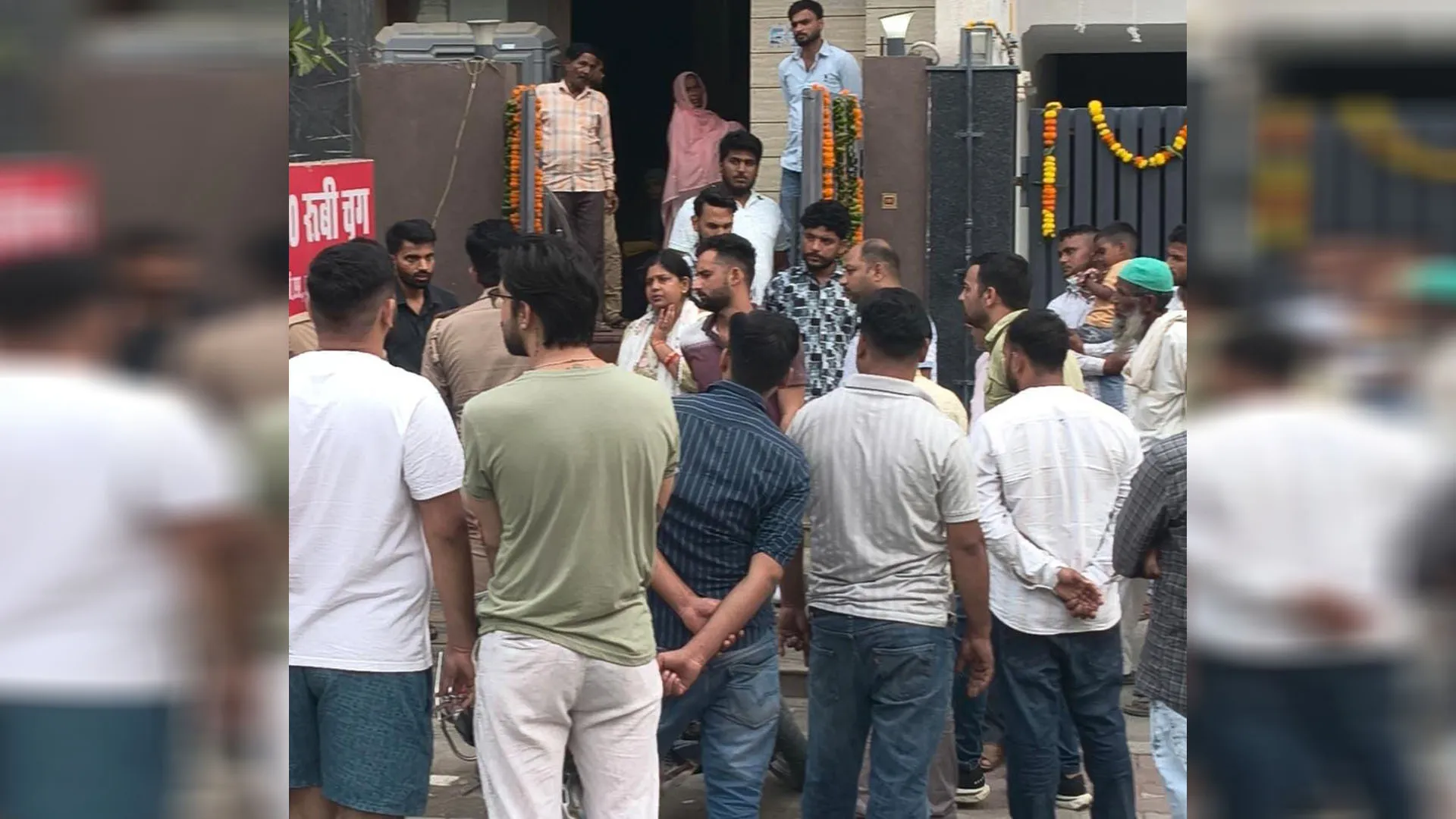 Moradabad: डॉक्टर की लापरवाही से गर्भ में आठ माह के शिशु की मौत, परिजनों ने अस्पताल में हंगामा किया